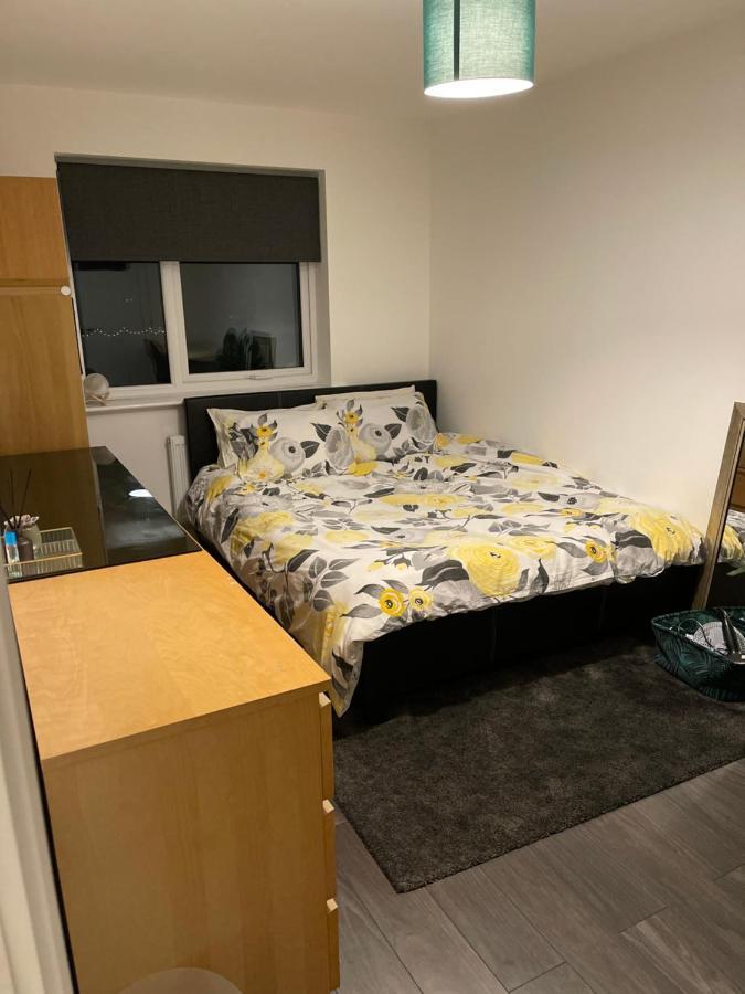 New Modern King Size Room With Ensuite And Parking 맨체스터 외부 사진